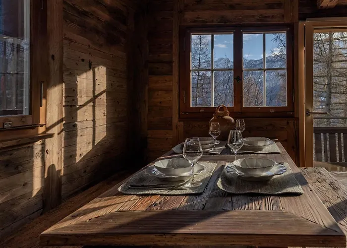 شاليه With Fireplace And Sauna ميرنغن