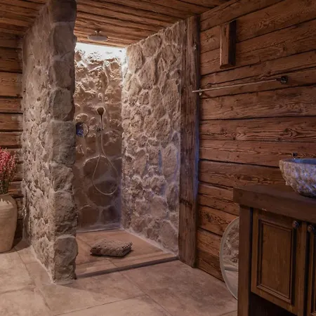 Alpehytte With Fireplace And Sauna Meiringen