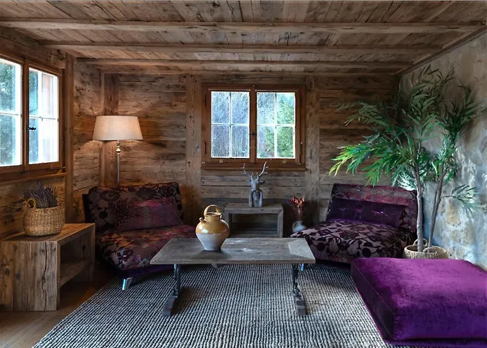 With Fireplace And Sauna Chalet *